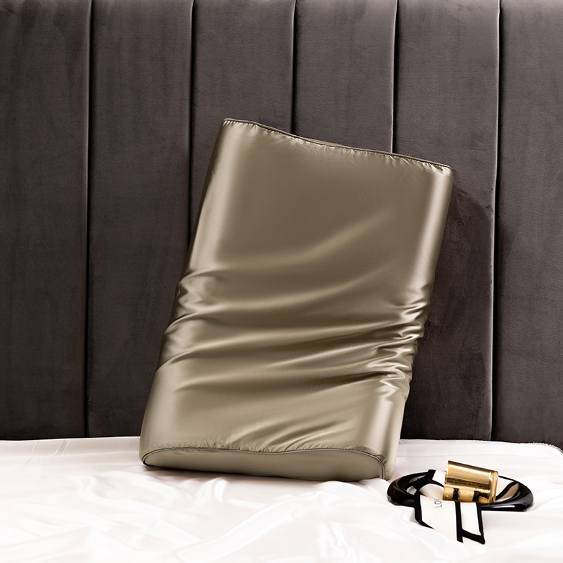 Silk Pillowcase Set - Taie d'oreiller en soie satinée pour