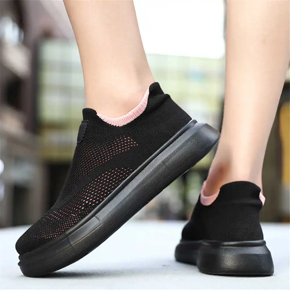 Luxury Lifestyle Lounge - Chaussures à plateforme marron pour femme,