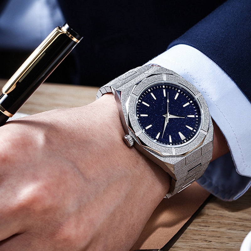Montre dorée Stardust brossé c - Luxury Lifestyle Brand avis et prix