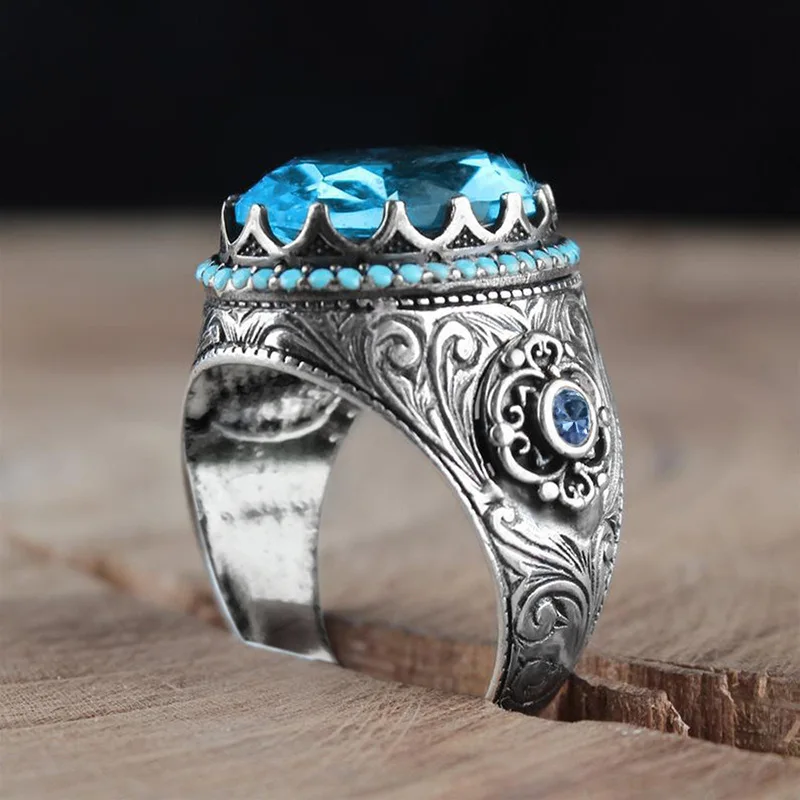 Bague en Zircon de luxe légère - Luxury Lifestyle Magazine avis et prix